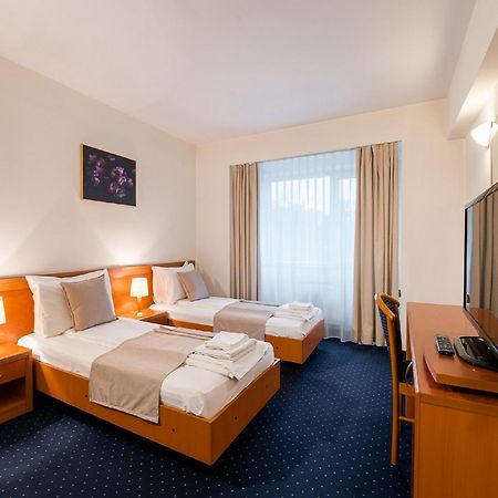 Hotel Excelsior Тимишоара Экстерьер фото