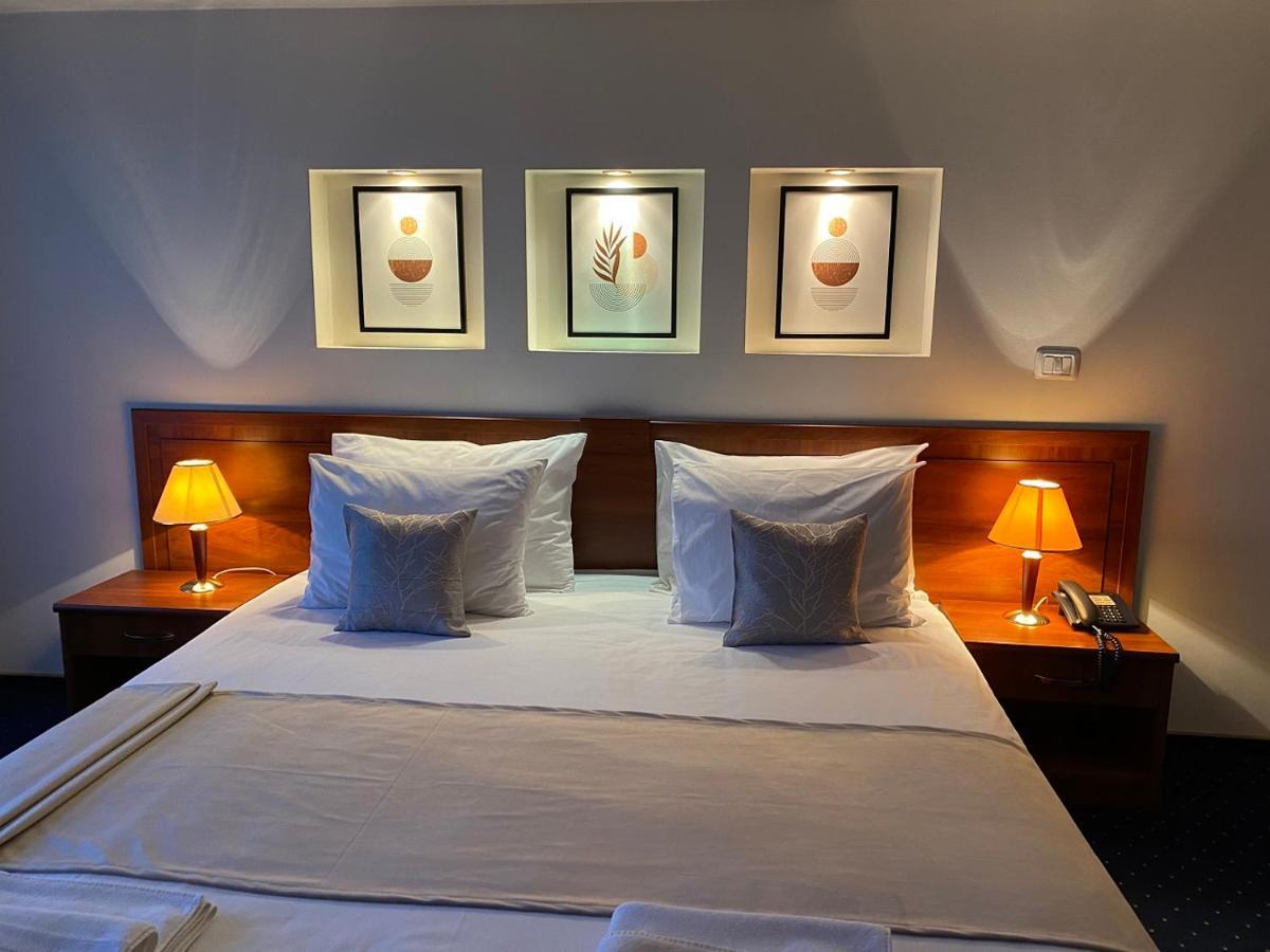 Hotel Excelsior Тимишоара Экстерьер фото